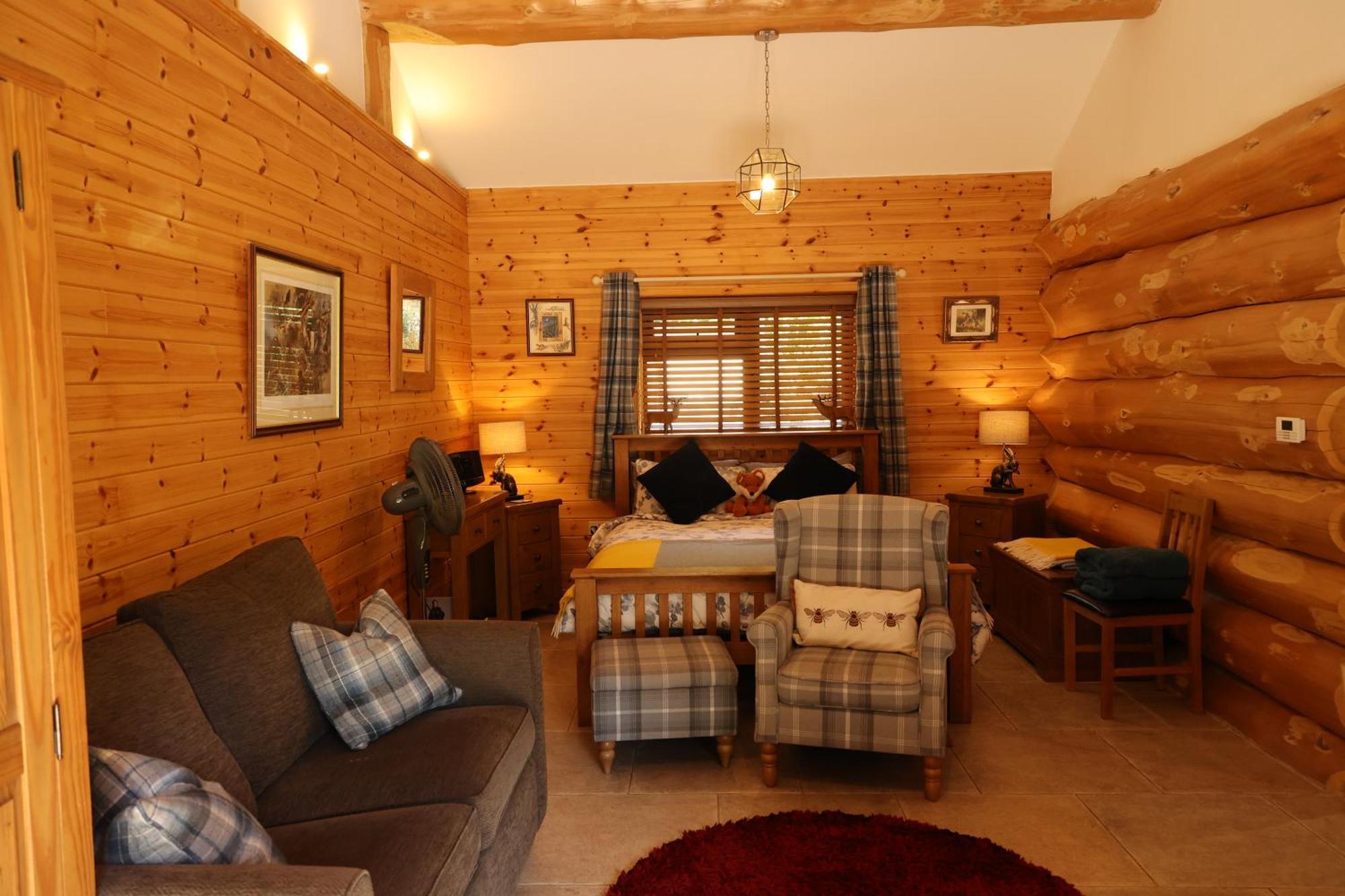 Badger'S Wood At Hoo Farm Villa เทลฟอร์ด ภายนอก รูปภาพ