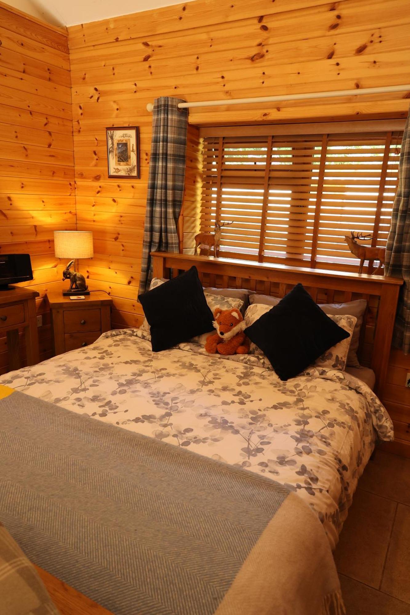 Badger'S Wood At Hoo Farm Villa เทลฟอร์ด ภายนอก รูปภาพ